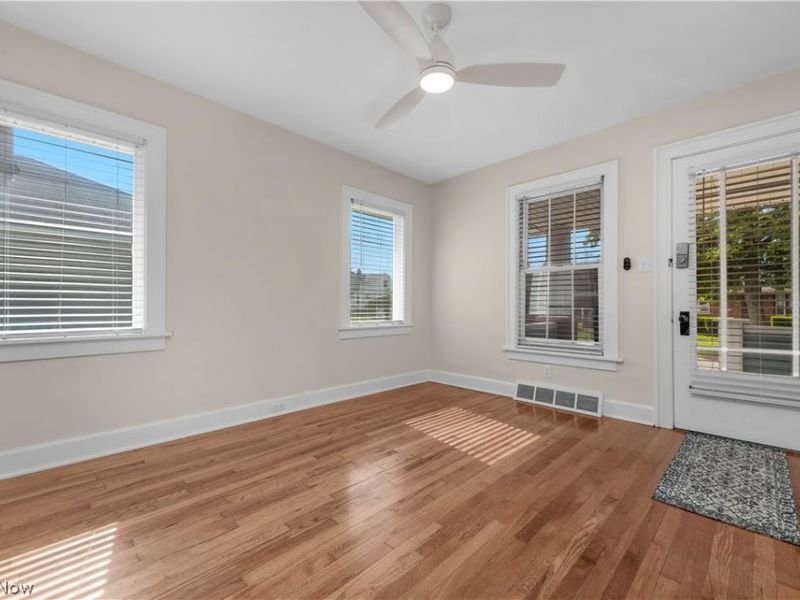 8012 Spring Garden Road , Parma, OH 44129 Photo 6