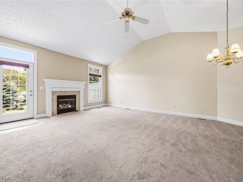 35 Gullybrook Lane , Willoughby Hills, OH 44094 Photo 5