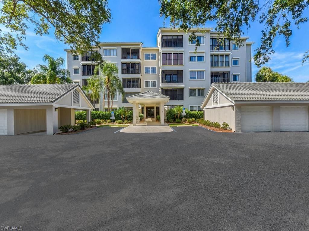 201 Arbor Lake Dr, Unit 404, Naples, FL 34110 Photo