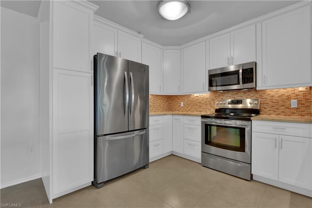 201 Arbor Lake Dr, Unit 404, Naples, FL 34110 Photo
