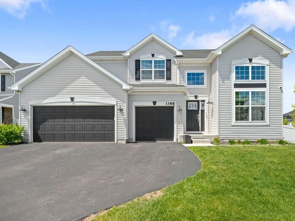 1388 Madsen Street , Elburn, IL 60119