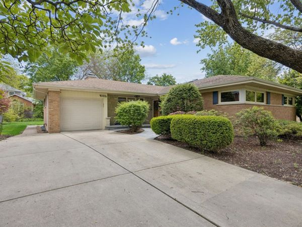 5313 Caroline Avenue , Western Springs, IL 60558