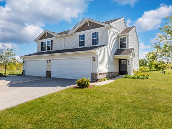 3810 Brickyard Drive , Joliet, IL 60436