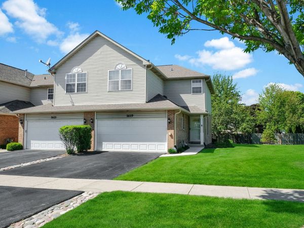 1619 Windward Court , Unit 1619, Naperville, IL 60563
