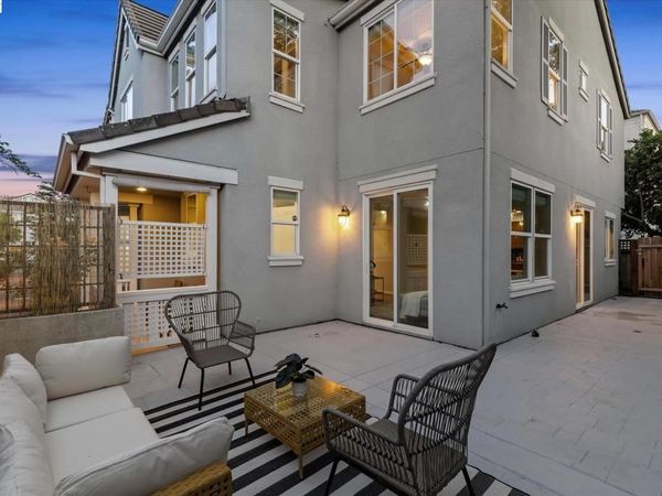 5880 Hillbrook Pl, Dublin, CA 94568