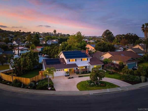 1820 Bienvenida Circle, Carlsbad, CA 92008