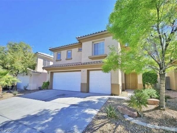 8917 Waltzing Waters Court, Las Vegas, NV 89147