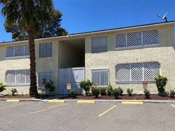 2762 Sidewinder Lane, Unit D, Las Vegas, NV 89121