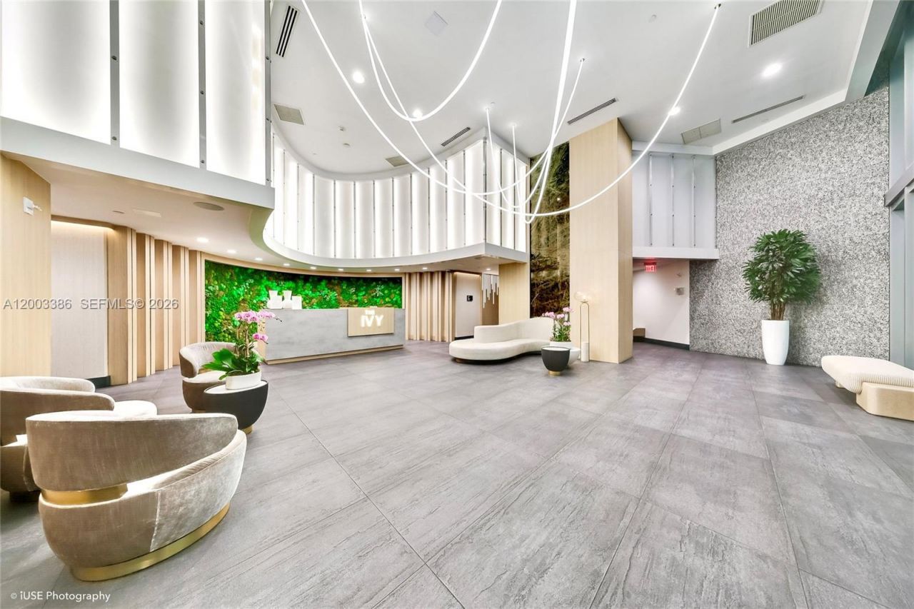 90 SW 3rd St , Unit 3109, Miami, FL 33130 Photo