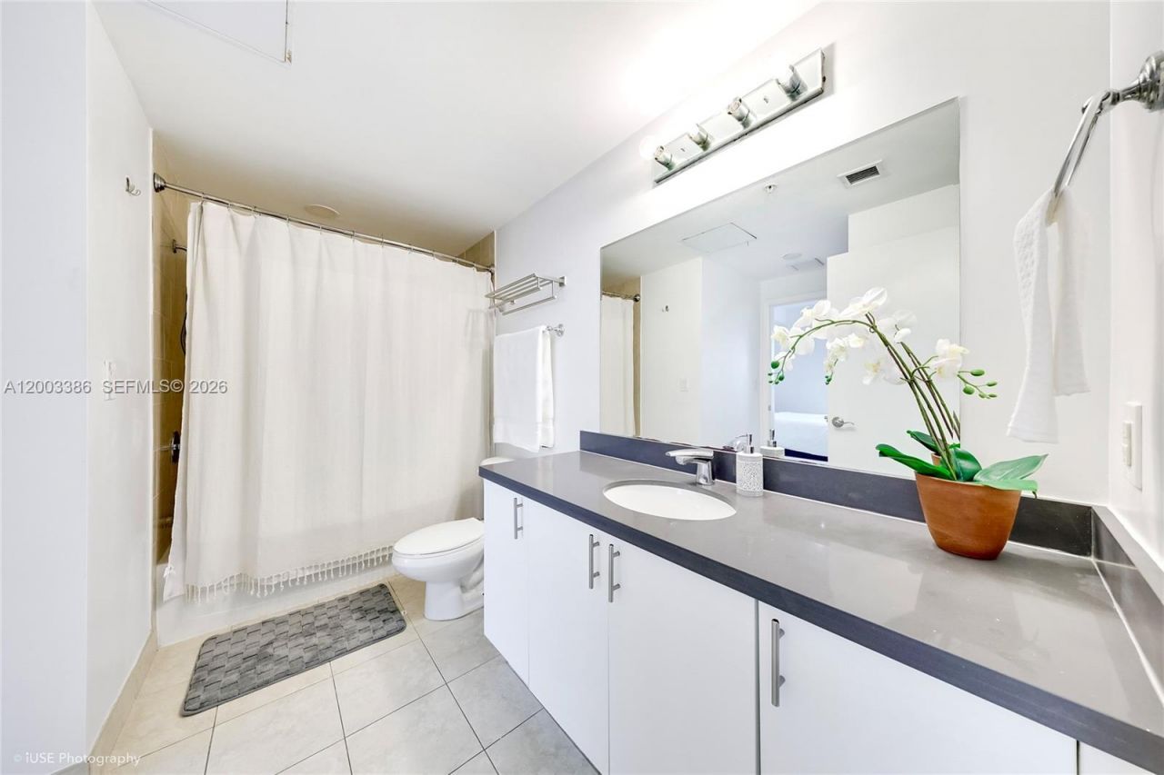 90 SW 3rd St , Unit 3109, Miami, FL 33130 Photo
