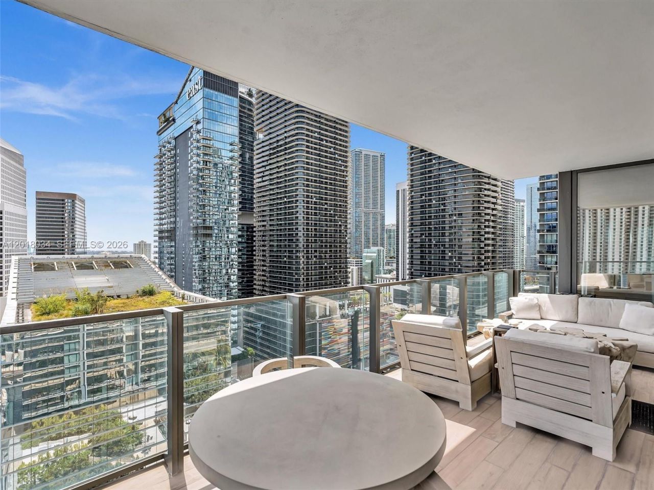 88 SW 7th St , Unit 2011, Miami, FL 33130 Photo