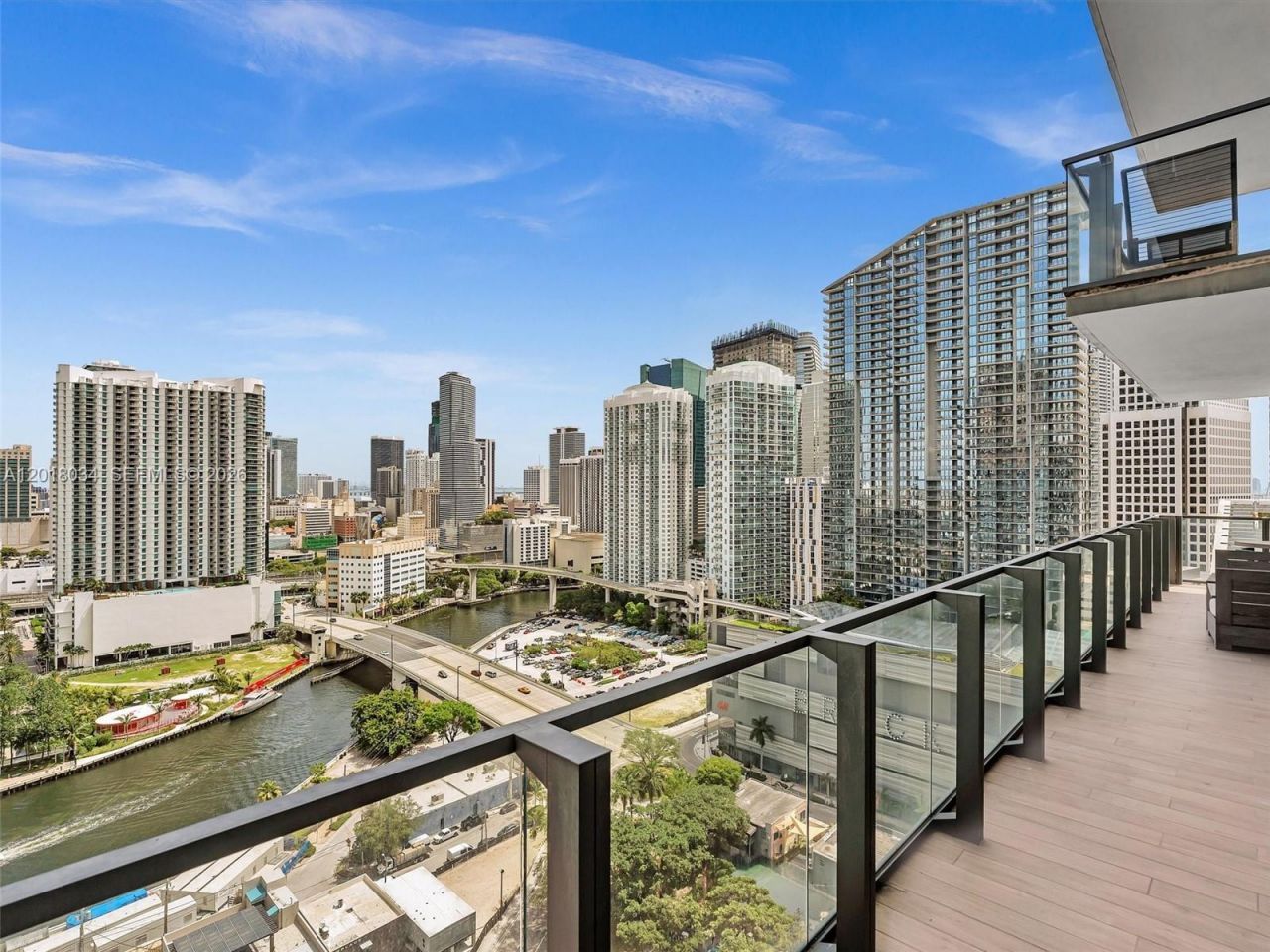88 SW 7th St , Unit 2011, Miami, FL 33130 Photo