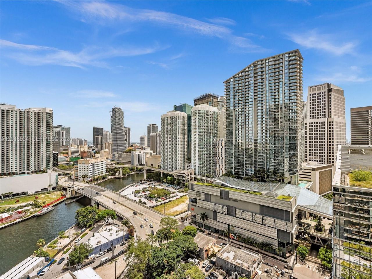 88 SW 7th St , Unit 2011, Miami, FL 33130 Photo