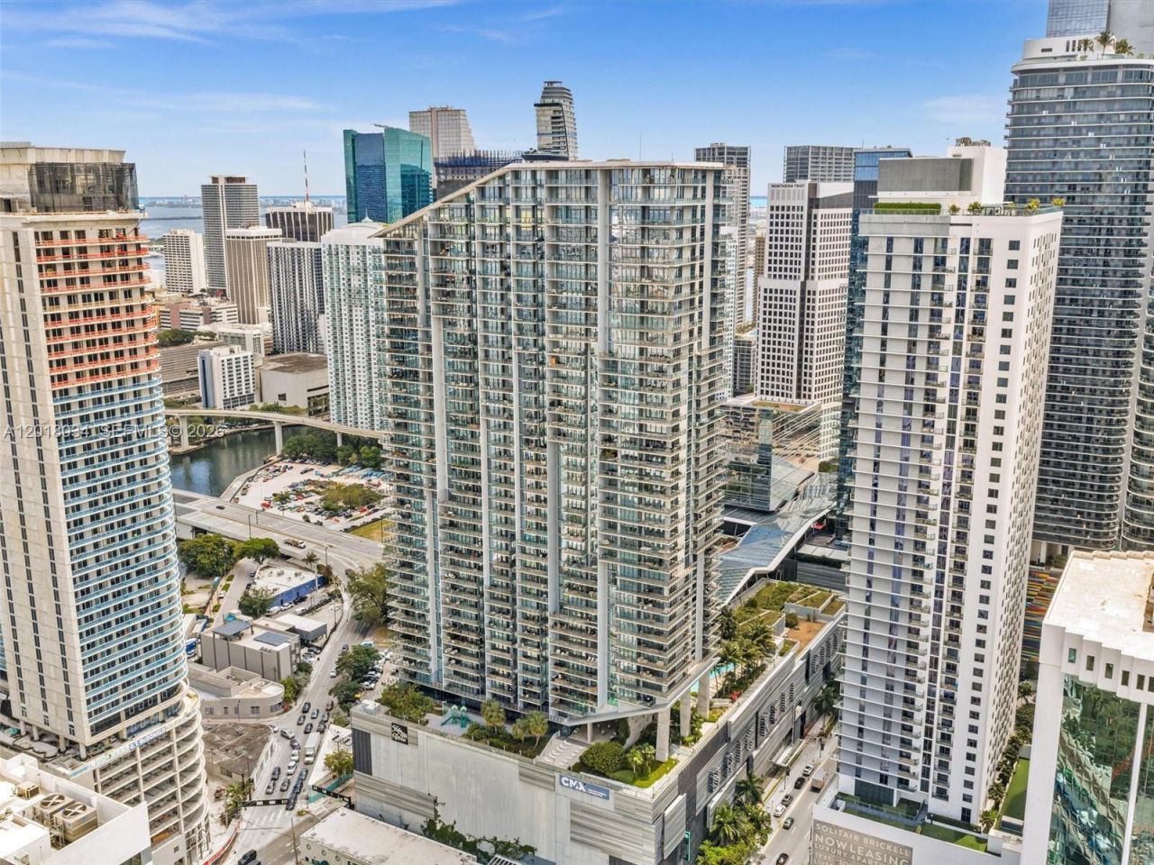88 SW 7th St , Unit 2011, Miami, FL 33130 Photo