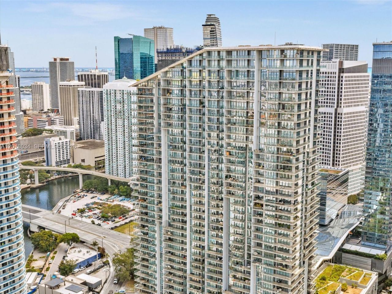 88 SW 7th St , Unit 2011, Miami, FL 33130 Photo