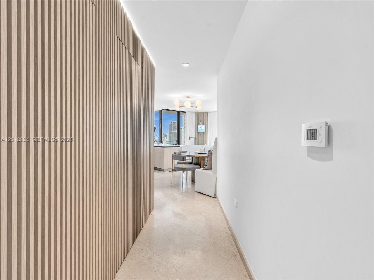 88 SW 7th St , Unit 2011, Miami, FL 33130 Photo