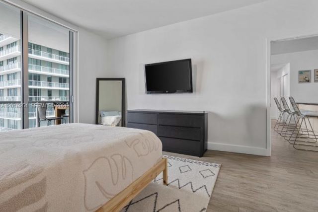 79 SW 12th St , Unit 3110-S, Miami, FL 33130 Photo