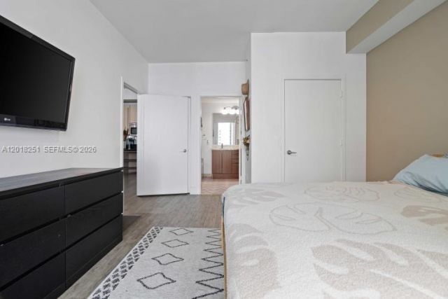 79 SW 12th St , Unit 3110-S, Miami, FL 33130 Photo