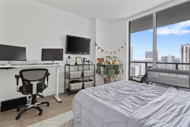 79 SW 12th St , Unit 3110-S, Miami, FL 33130 Photo