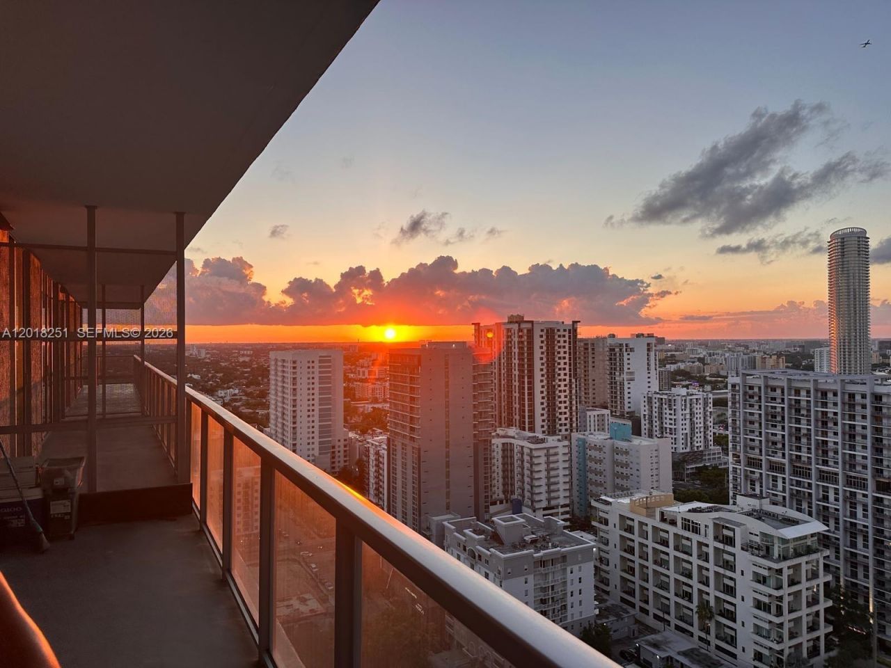 79 SW 12th St , Unit 3110-S, Miami, FL 33130 Photo