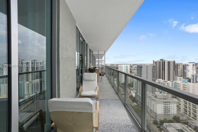 79 SW 12th St , Unit 3110-S, Miami, FL 33130 Photo