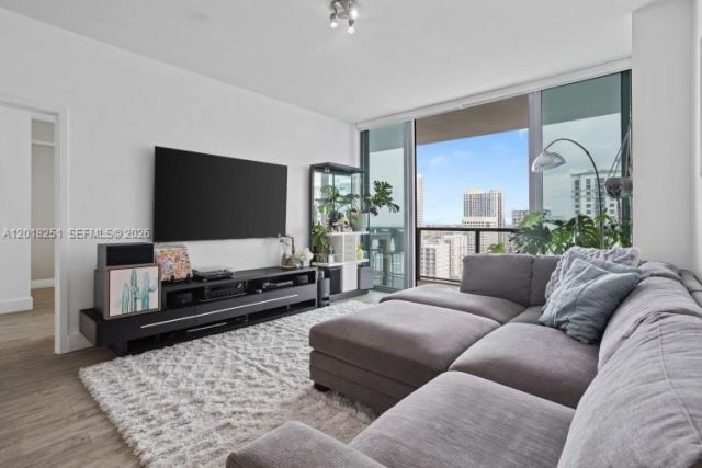 79 SW 12th St , Unit 3110-S, Miami, FL 33130 Photo