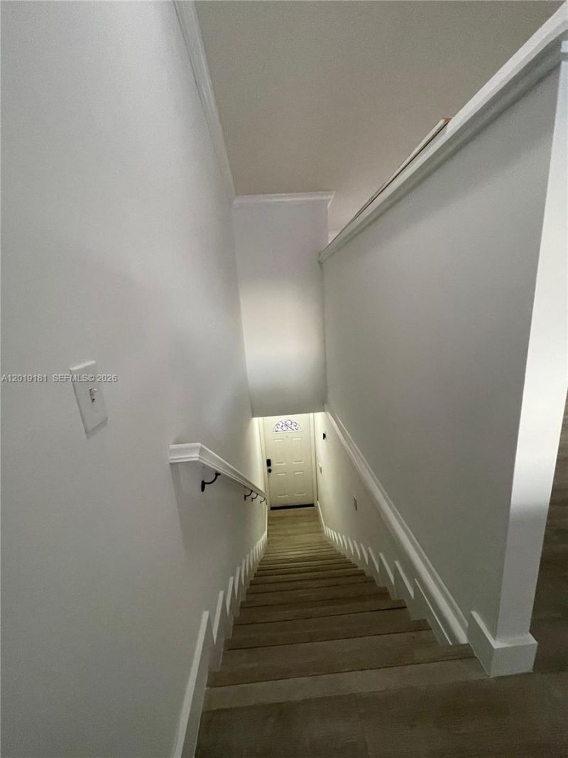3375 W 76th St, Unit 211, Hialeah, FL 33018 Photo