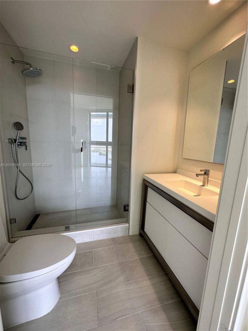 2000 Metropica Way, Unit 2003, Sunrise, FL 33323 Photo