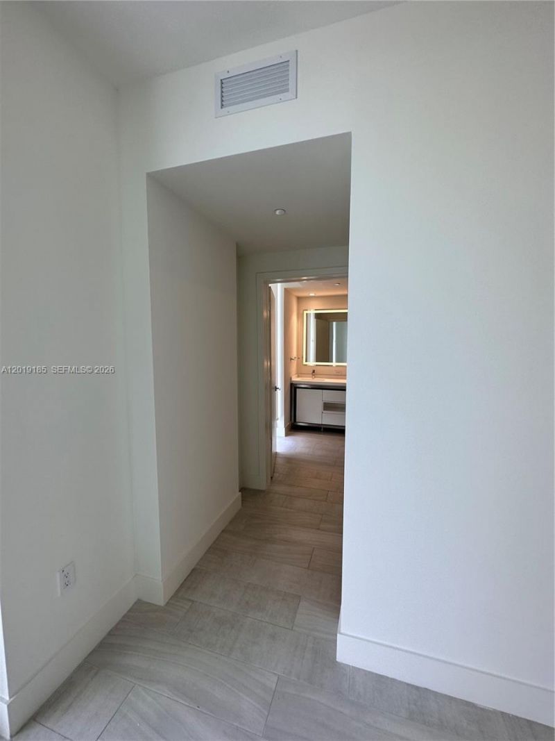 2000 Metropica Way, Unit 2003, Sunrise, FL 33323 Photo