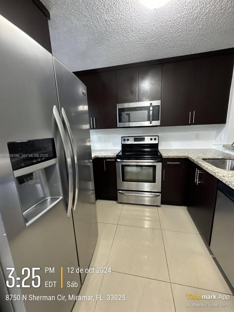 8730 N Sherman Cir, Unit 302, Miramar, FL 33025 Photo