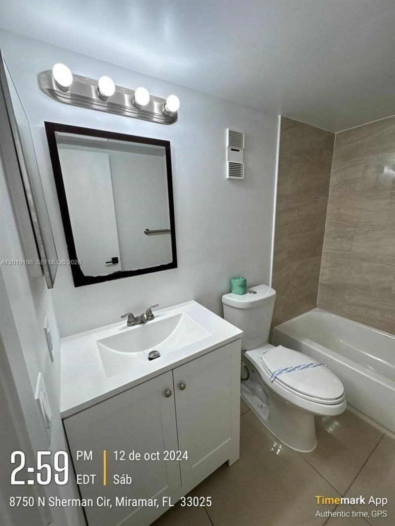 8730 N Sherman Cir, Unit 302, Miramar, FL 33025 Photo