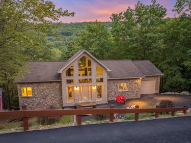 559 RAINIER RD, MCGAHEYSVILLE, VA 22840