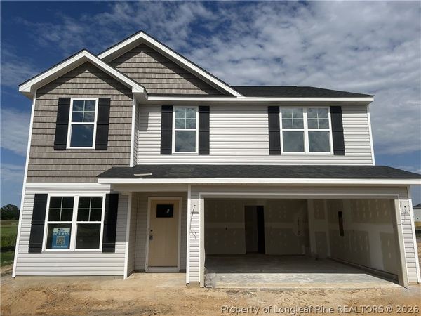 38 Coachman Lane, Autryville, NC 28318