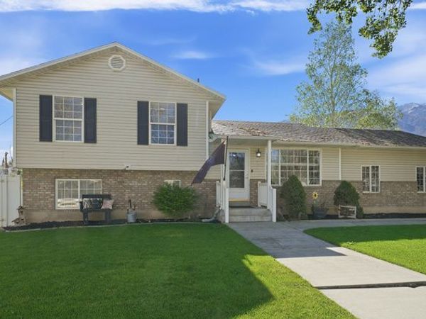 415 E 400 N, Santaquin, UT 84655