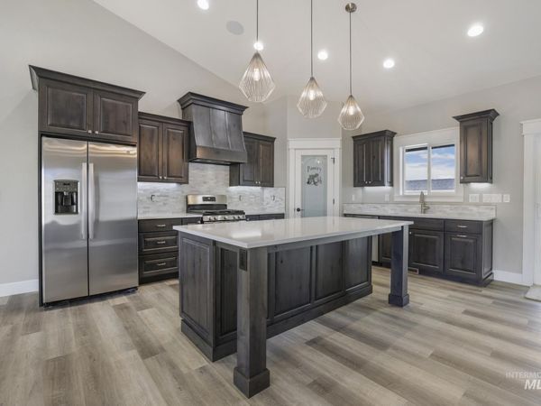 298 Sandi Road, Twin Falls, ID 83301