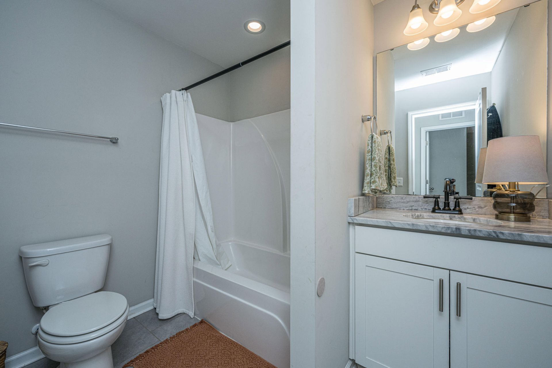 5132 Celtic Drive Photo 23