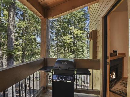 4066 Coyote Fork, Truckee, CA 96161 Photo