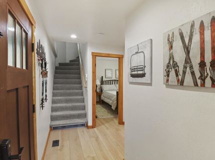 4066 Coyote Fork, Truckee, CA 96161 Photo