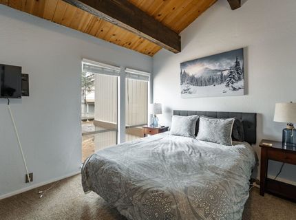 1001 Commonwealth Drive, Kings Beach, CA 96143 Photo