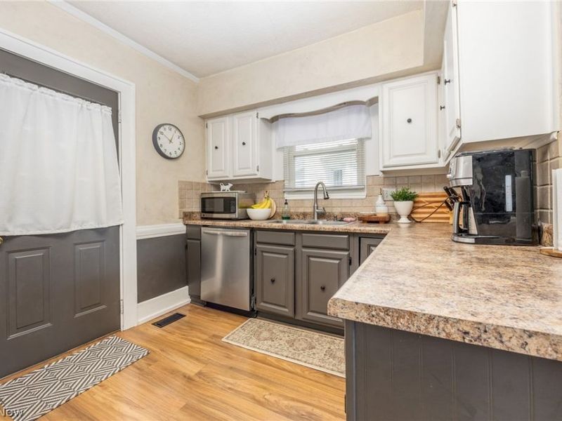 717 Center Street, Beverly, OH 45715 Photo 16