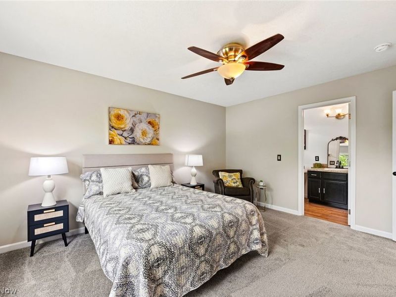 2212 Dorchester Drive , Kent, OH 44240 Photo 18