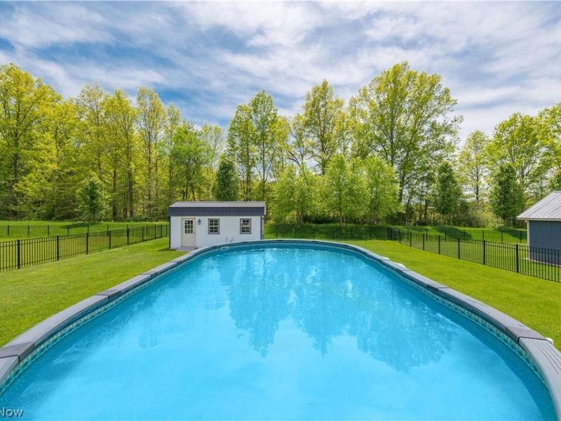 35779 Crystal Creek Court, Grafton, OH 44044 Photo 14