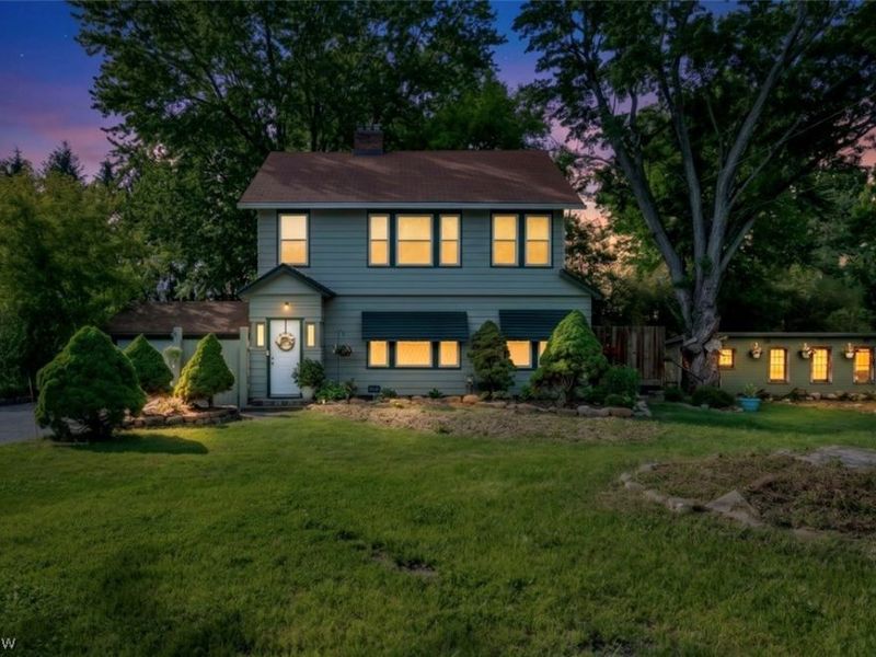 33852 Center Ridge Road, North Ridgeville, OH 44039 Photo 2