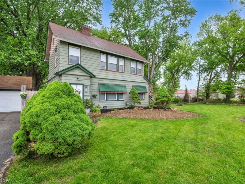 33852 Center Ridge Road , North Ridgeville, OH 44039 Photo 3