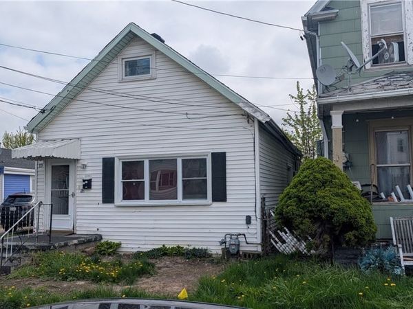83 Thompson Street, Buffalo, NY 14207