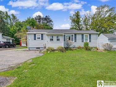50 Chestnut Street, Fredonia, NY 14063