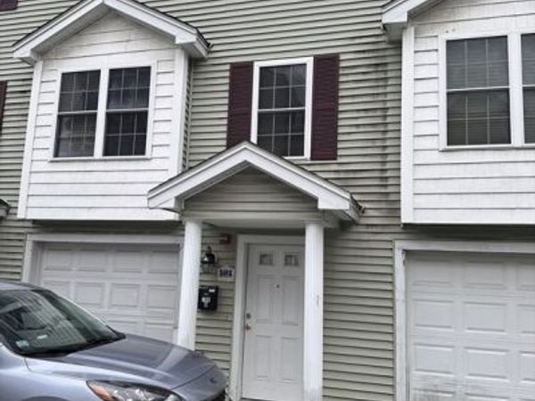 255 School St, Unit B, Lowell, MA 01854