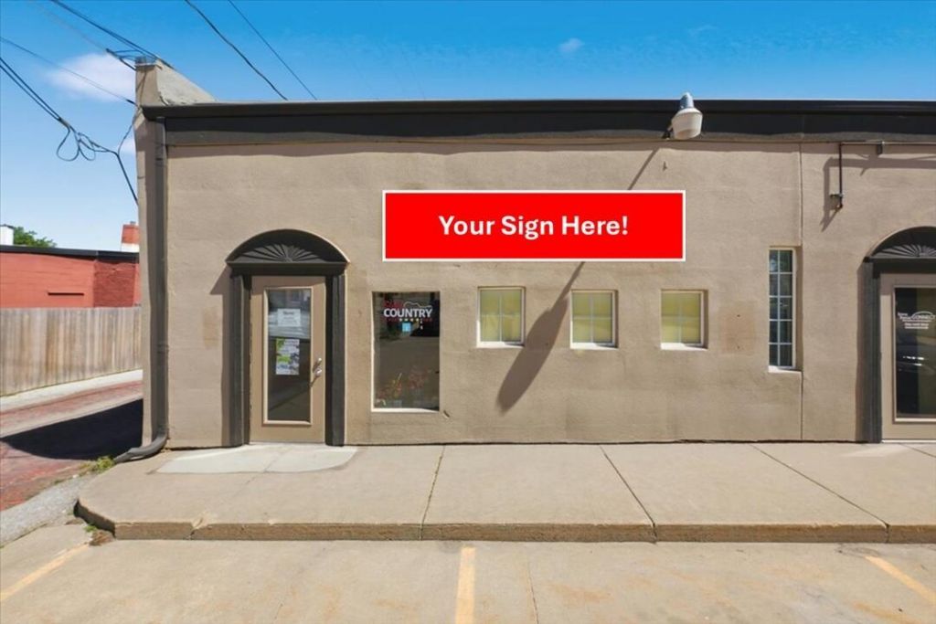 600 S 4th Street, Unit 300, Council Bluffs, IA 51503 Main Photo