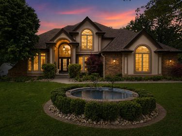 200 FOREST GLEN Drive, COUNCIL BLUFFS, IA 51503