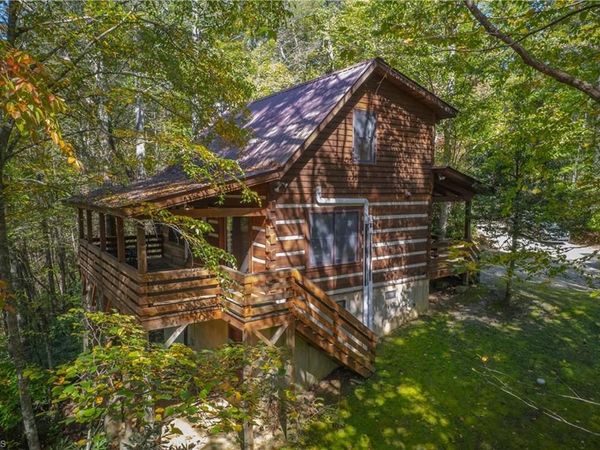 1105 Fall Creek Road , Purlear, NC 28665